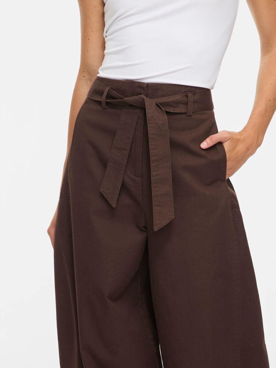 Belted Barrel Leg Trousers