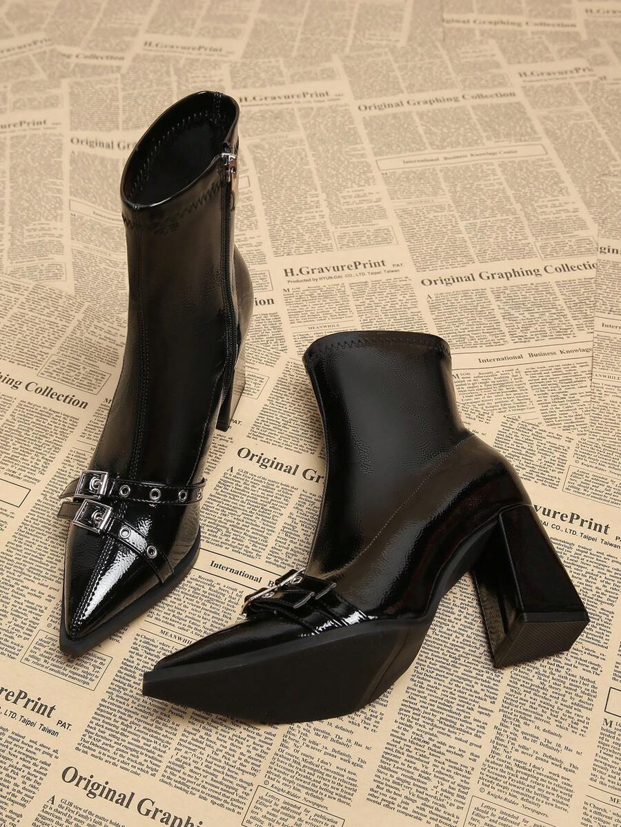 Buckle Detail Pointed Toe Ankle Boots