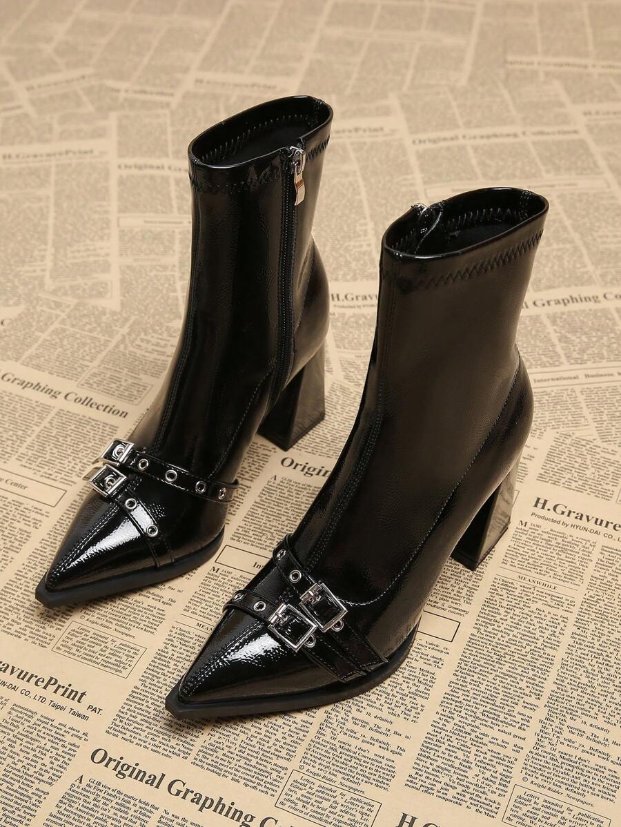 Buckle Detail Pointed Toe Ankle Boots