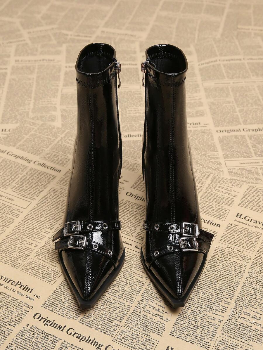 Buckle Detail Pointed Toe Ankle Boots