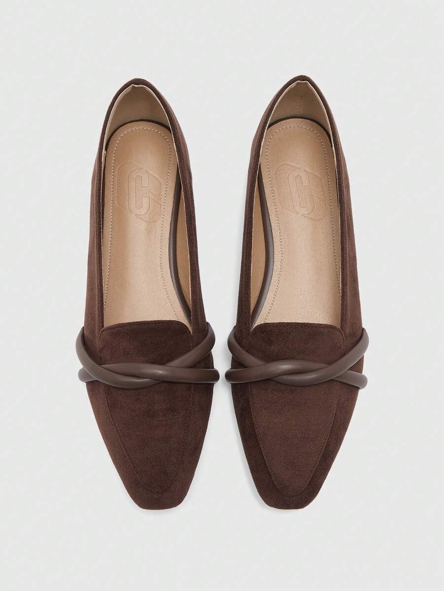 Croc Effect Criss Cross Strap Flats