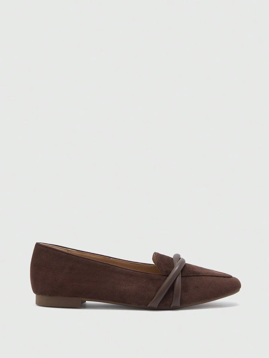 Croc Effect Criss Cross Strap Flats