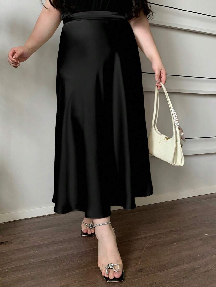 Plus Size High Waist Satin Skirt