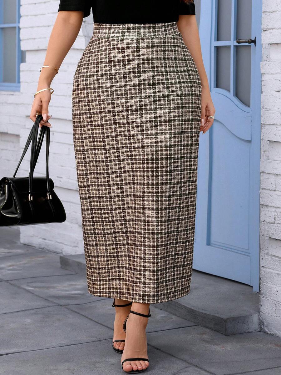 Plus Size Plaid Skirt