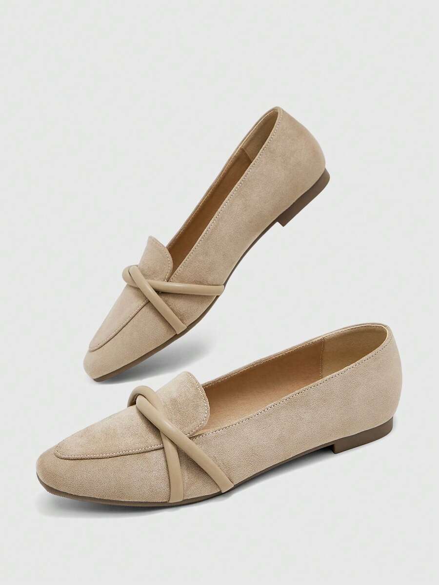 Croc Effect Criss Cross Strap Flats