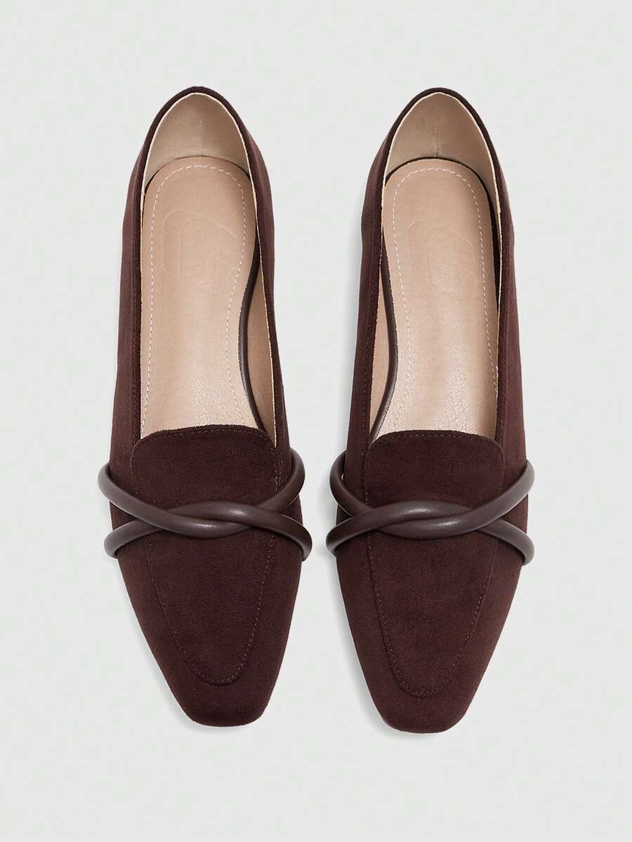 Croc Effect Criss Cross Strap Flats