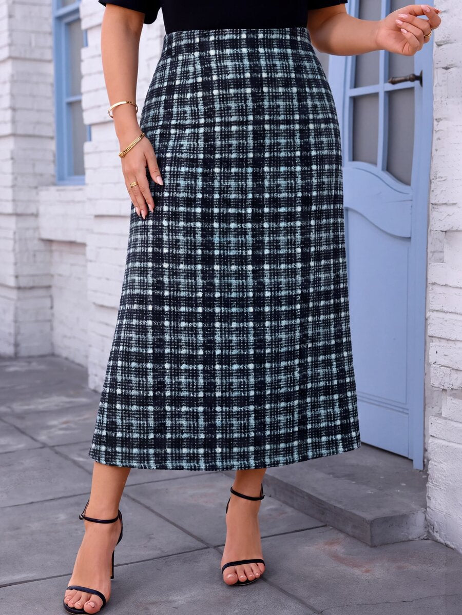 Plus Size Plaid Skirt