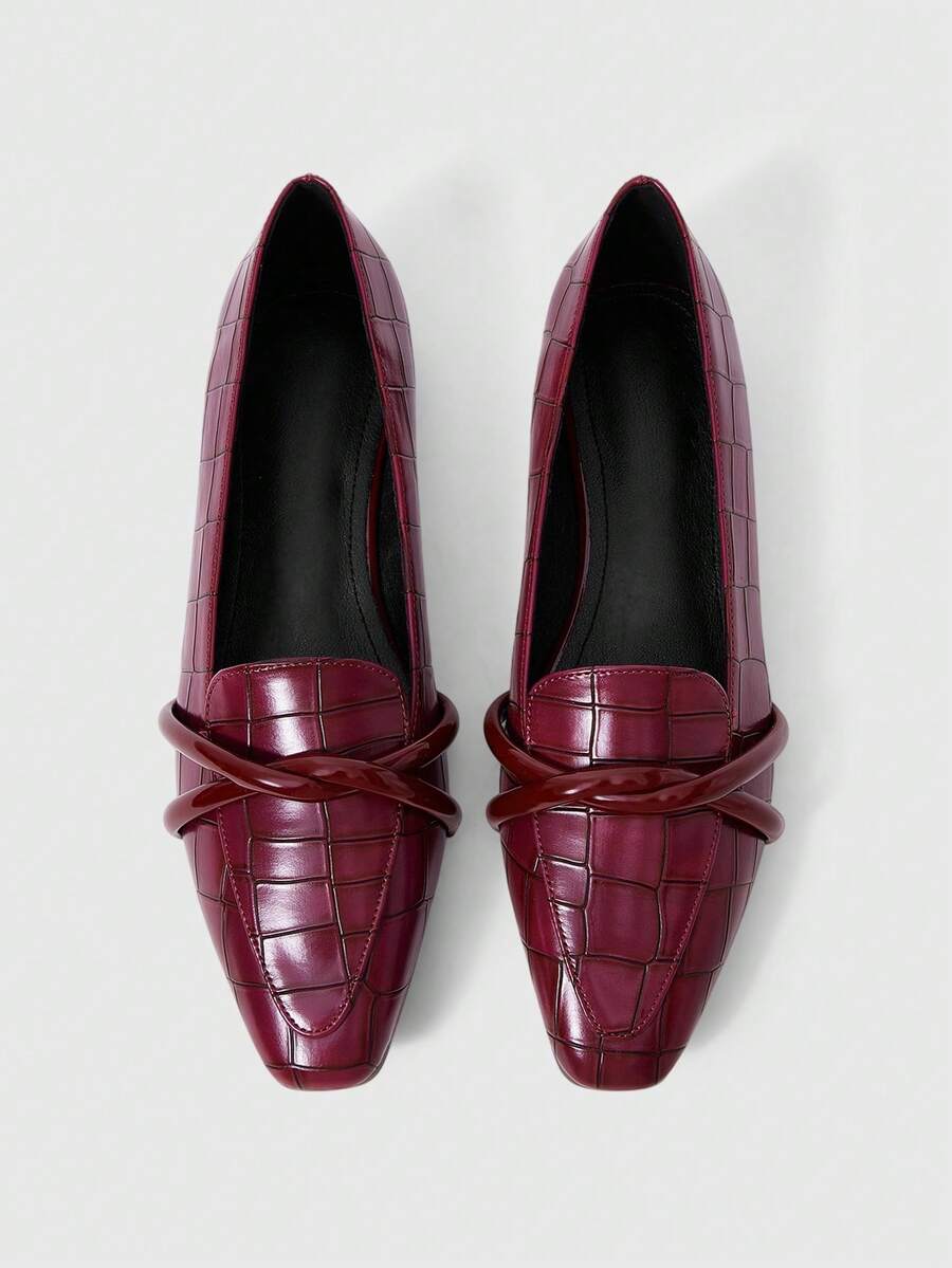 Croc Effect Criss Cross Strap Flats