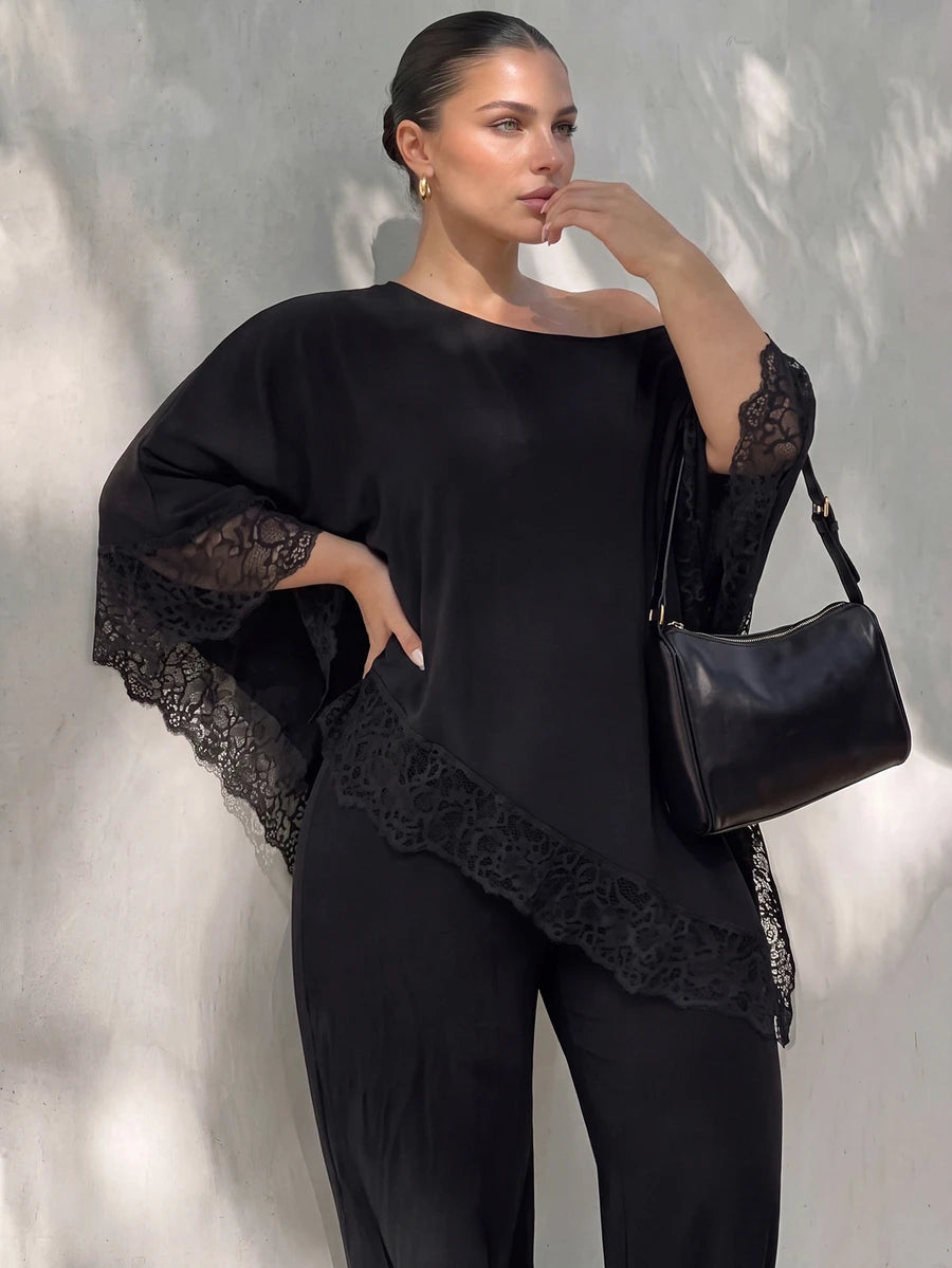 Plus Size Open Shoulder Lace Trim Top