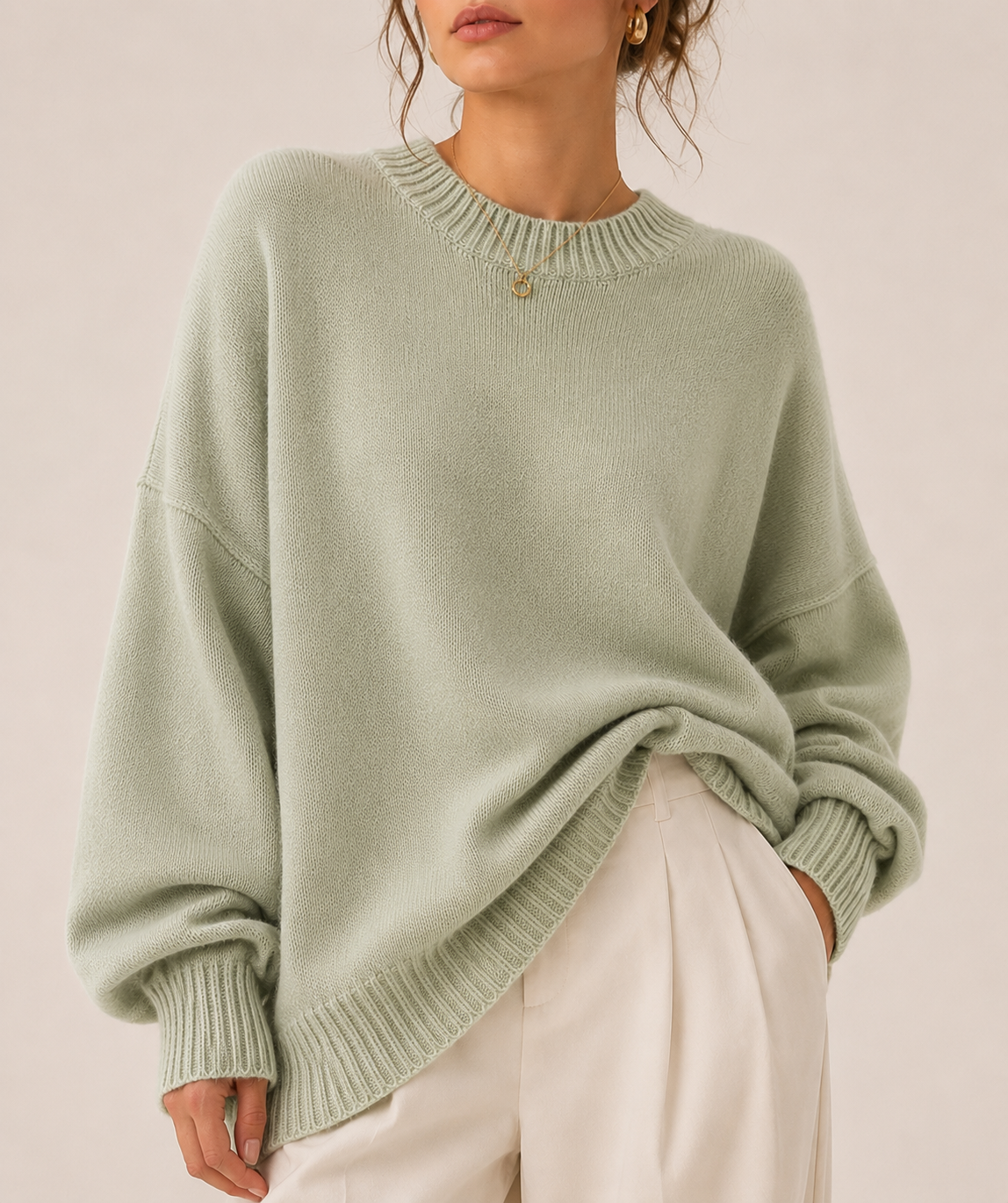 Oversized sweater light green